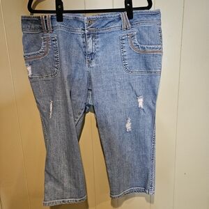 BeBop Light Blue Distressed Cropped Jeans